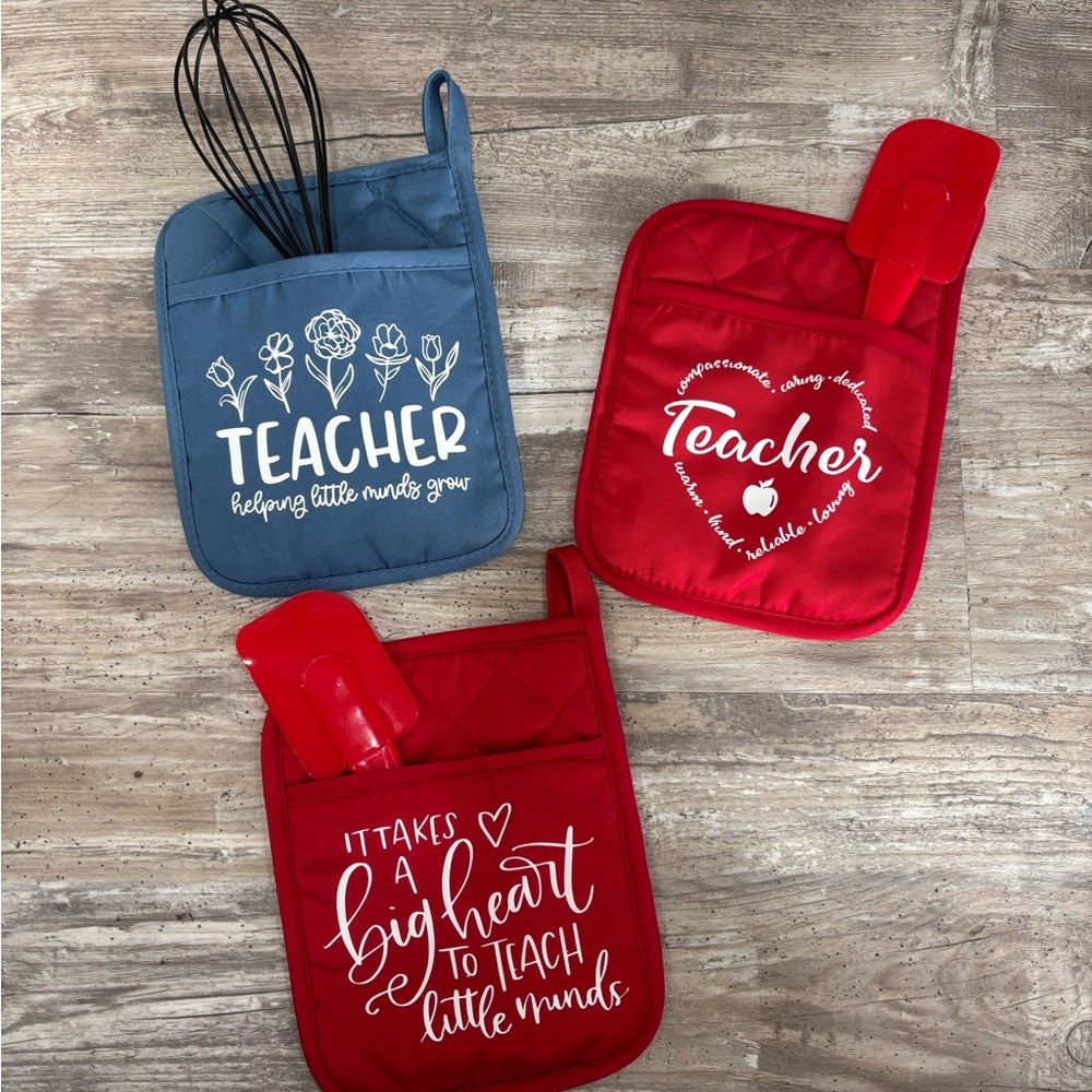Red and Blue Teacher Pot Holders Set